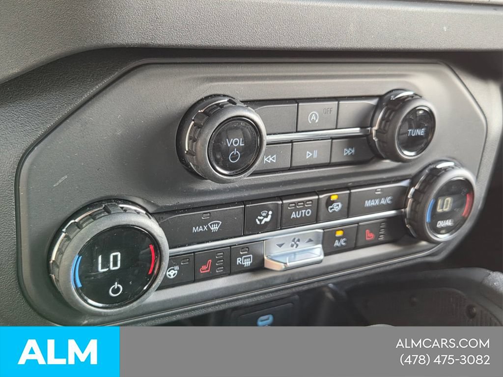 Used 2025 Ford Bronco Badlands AWD/4WD image 20