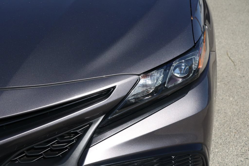 Used 2024 Toyota Camry SE w/ Blackout Package (TMS) FWD image 11
