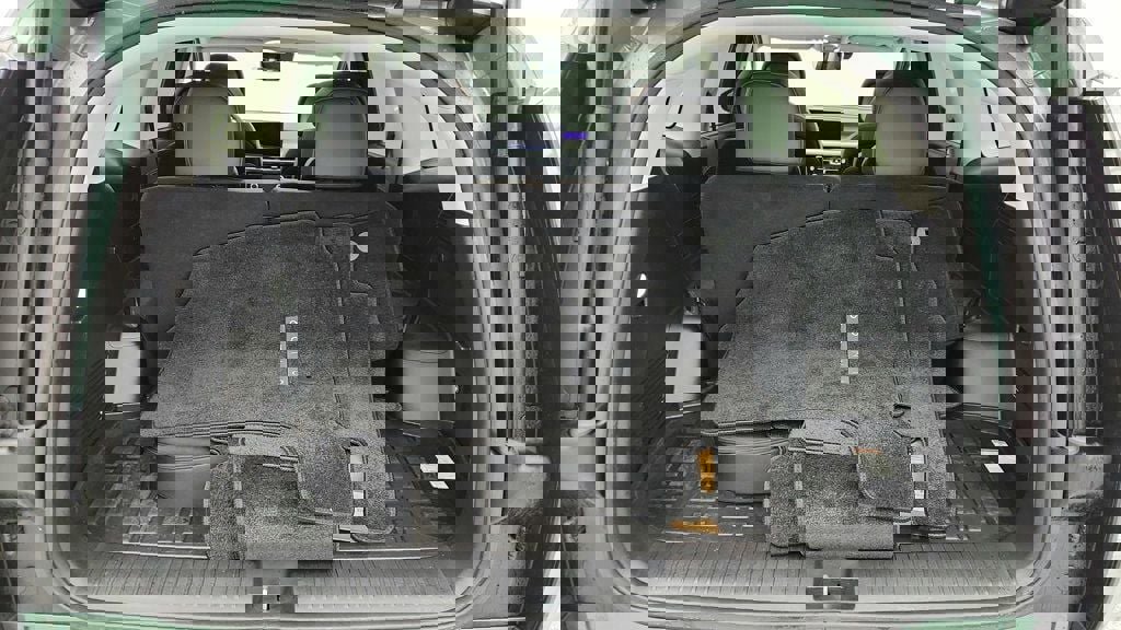 Used 2026 Hyundai Ioniq 9 Limited image 22