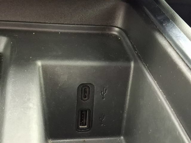 Used 2024 GMC Acadia Elevation w/ Luxury Package FWD image 30