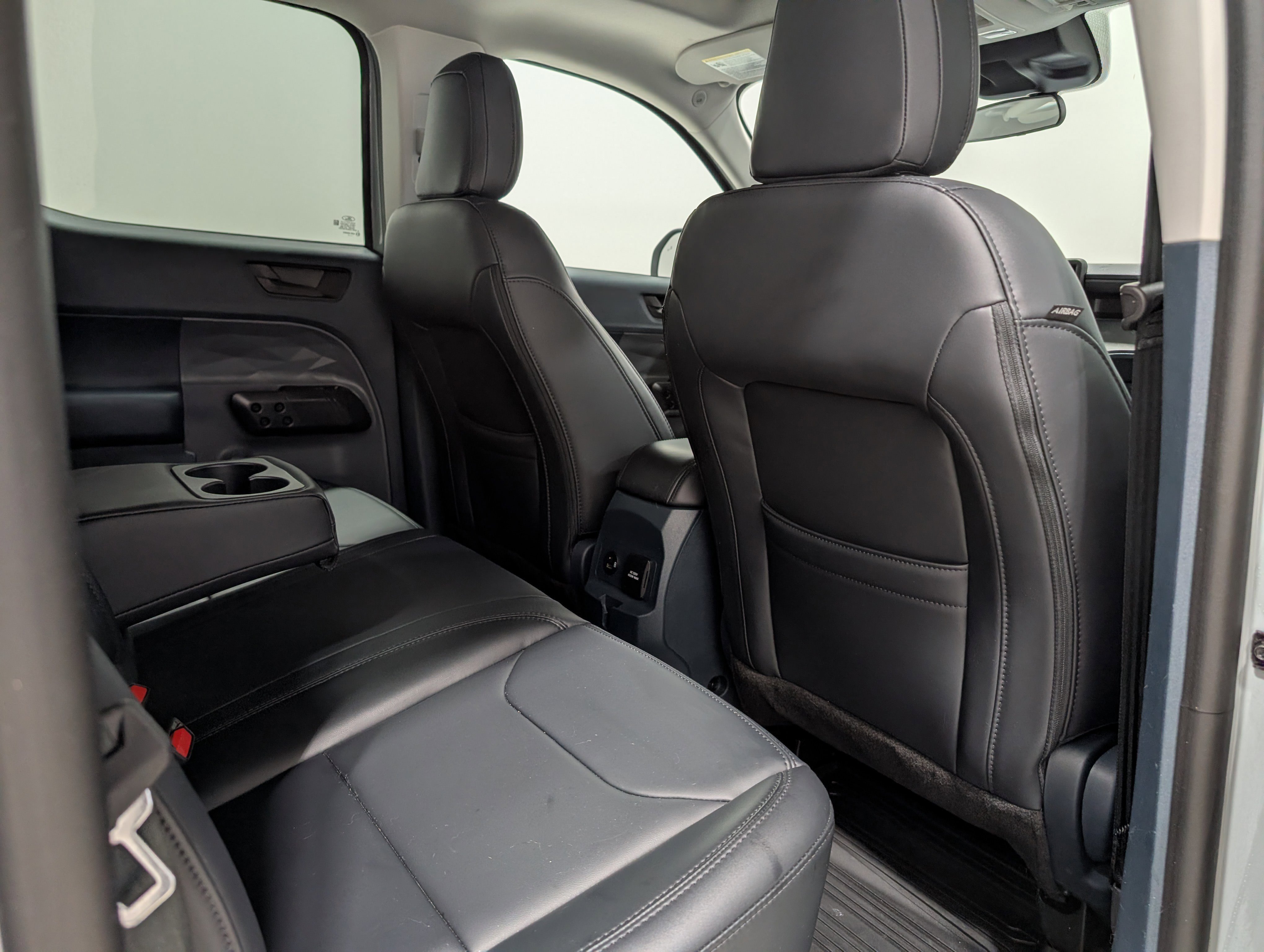 Used 2024 Ford Maverick Lariat w/ Black Appearance Package image 18