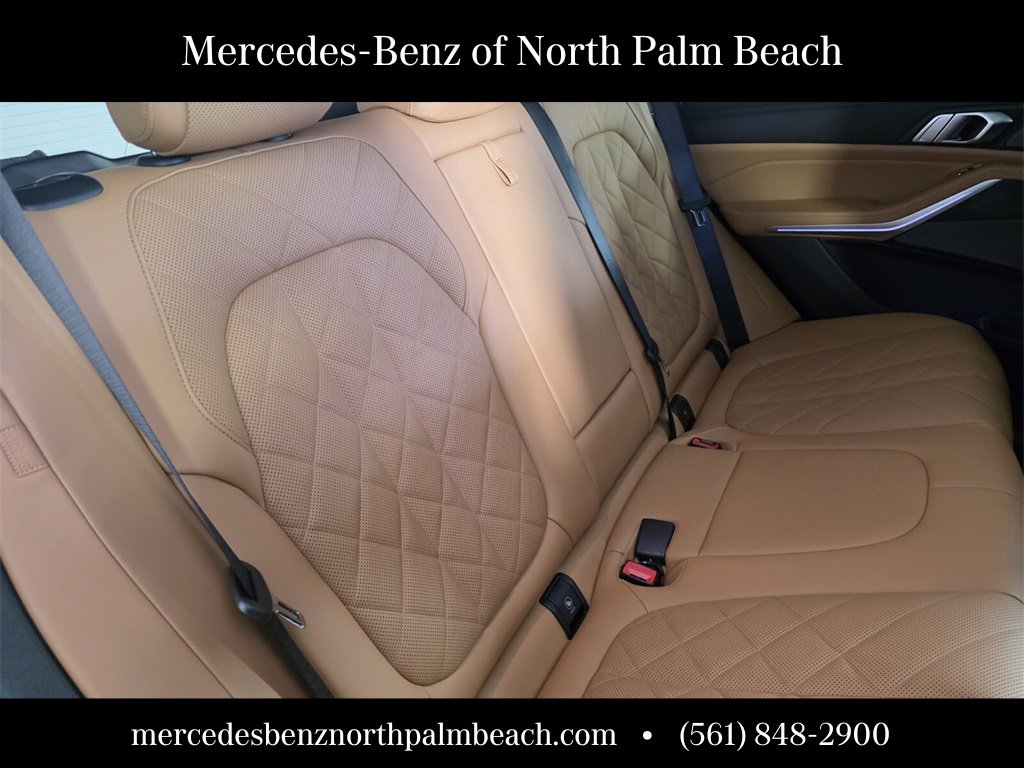 Used 2024 BMW X5 xDrive40i w/ Premium Package image 29