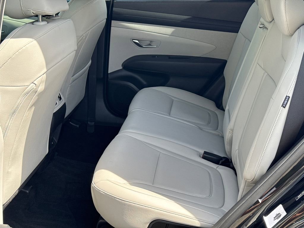 Certified 2025 Hyundai Tucson SEL FWD image 21