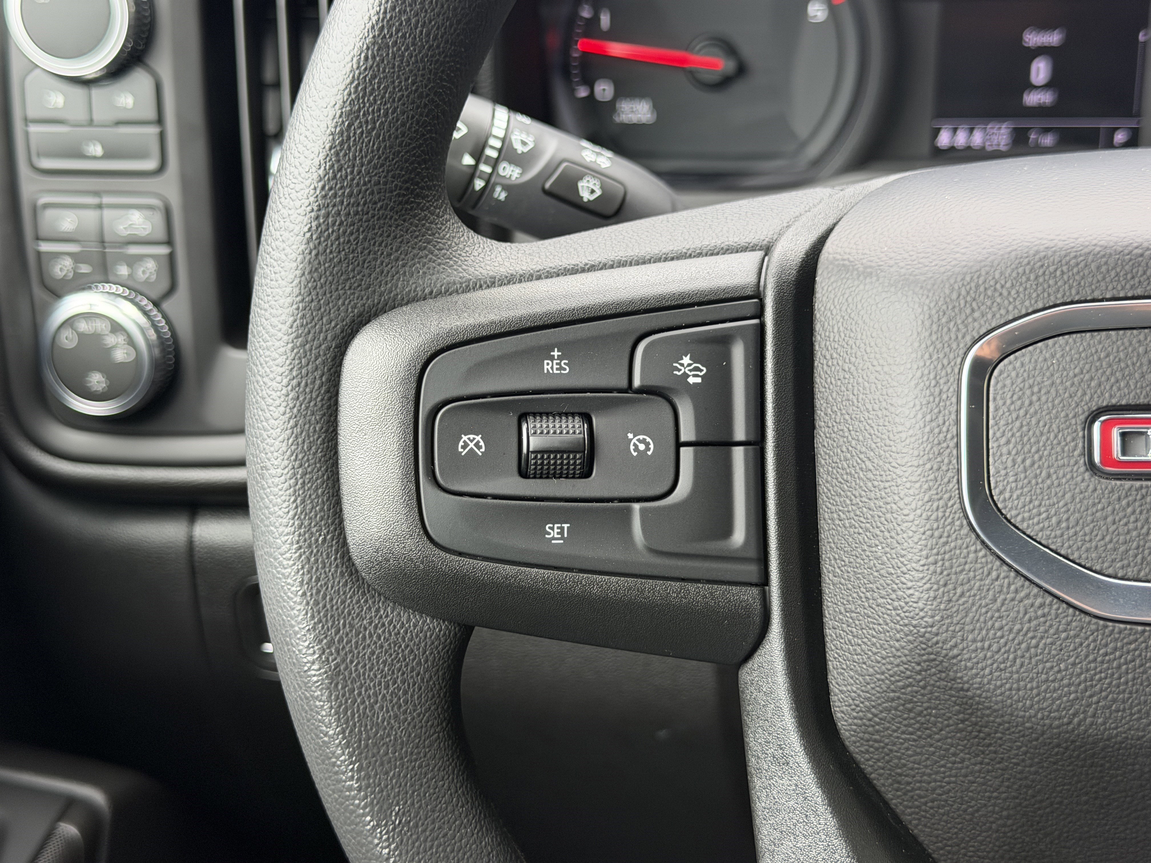 New 2026 GMC Sierra 2500 Pro w/ Convenience Package image 30
