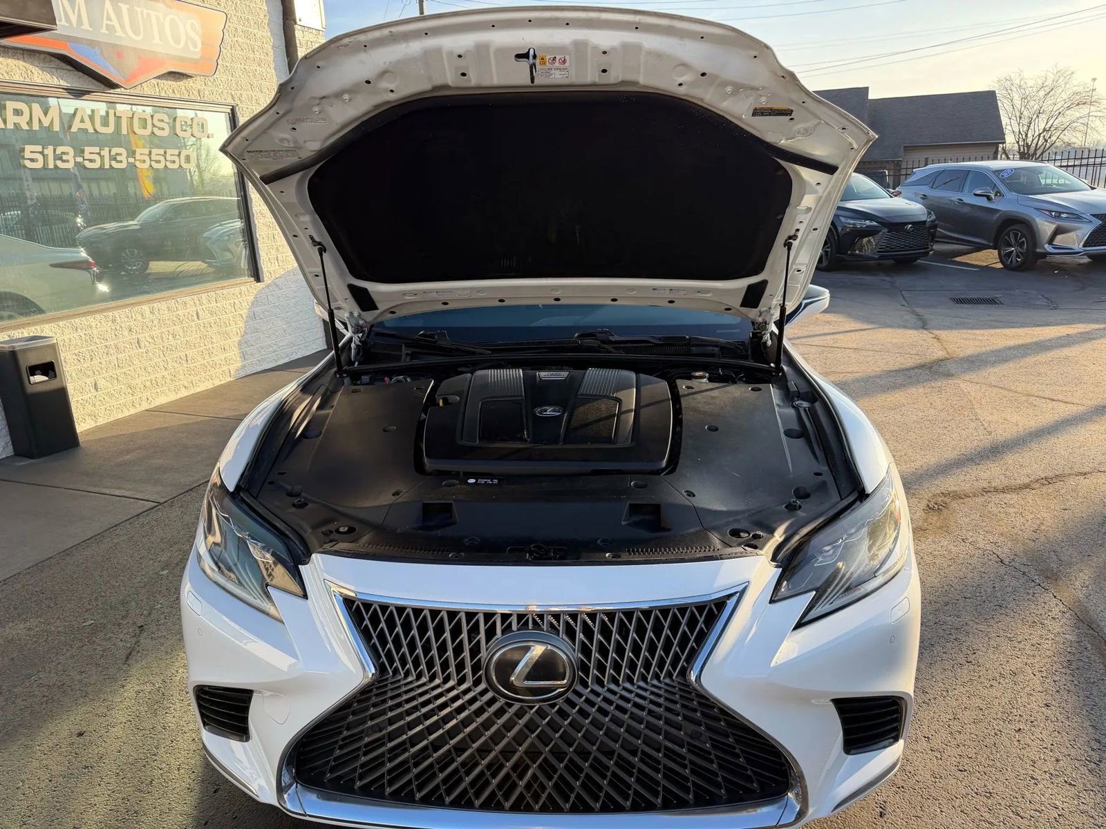 Used 2018 Lexus LS 500 AWD w/ Accessory Package (Z2) image 27