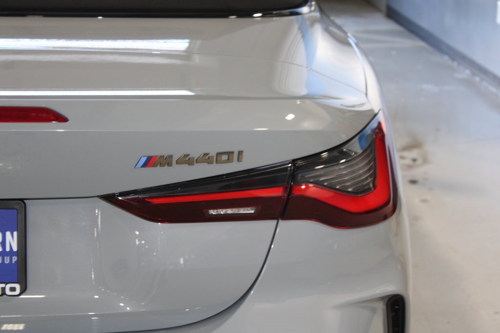 Used 2023 BMW 440i xDrive Convertible image 32