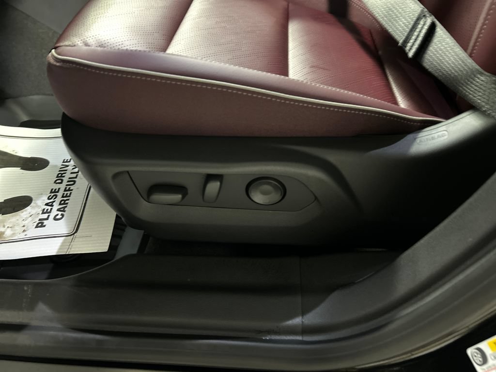 New 2026 Buick Envision Sport Touring AWD/4WD image 11