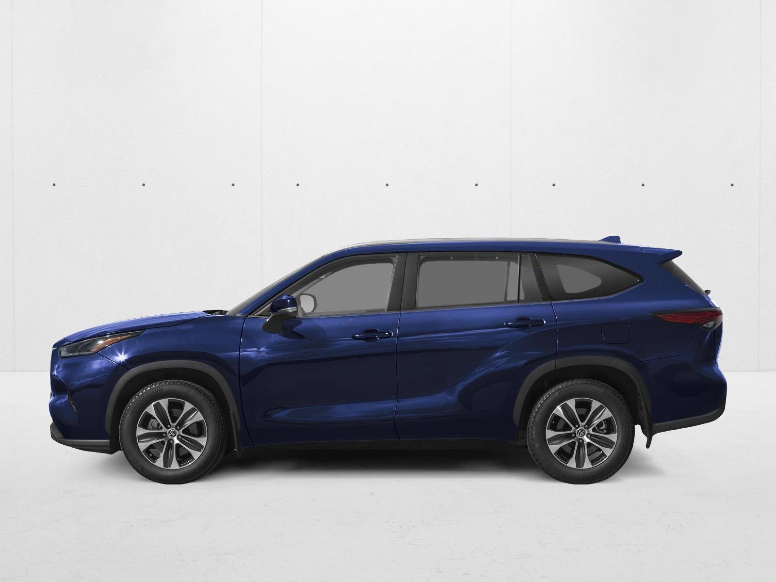 New 2026 Toyota Highlander XLE AWD/4WD video 3