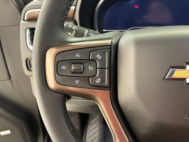 Used 2023 Chevrolet Tahoe High Country AWD/4WD image 23