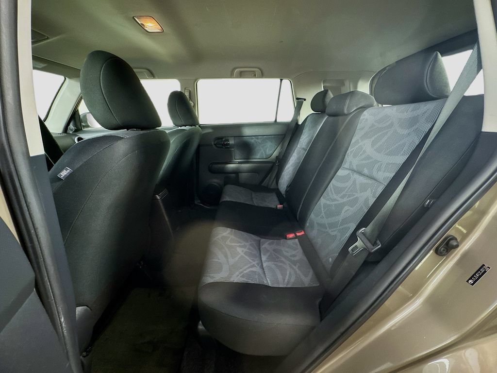 Used 2012 Scion xB FWD image 25
