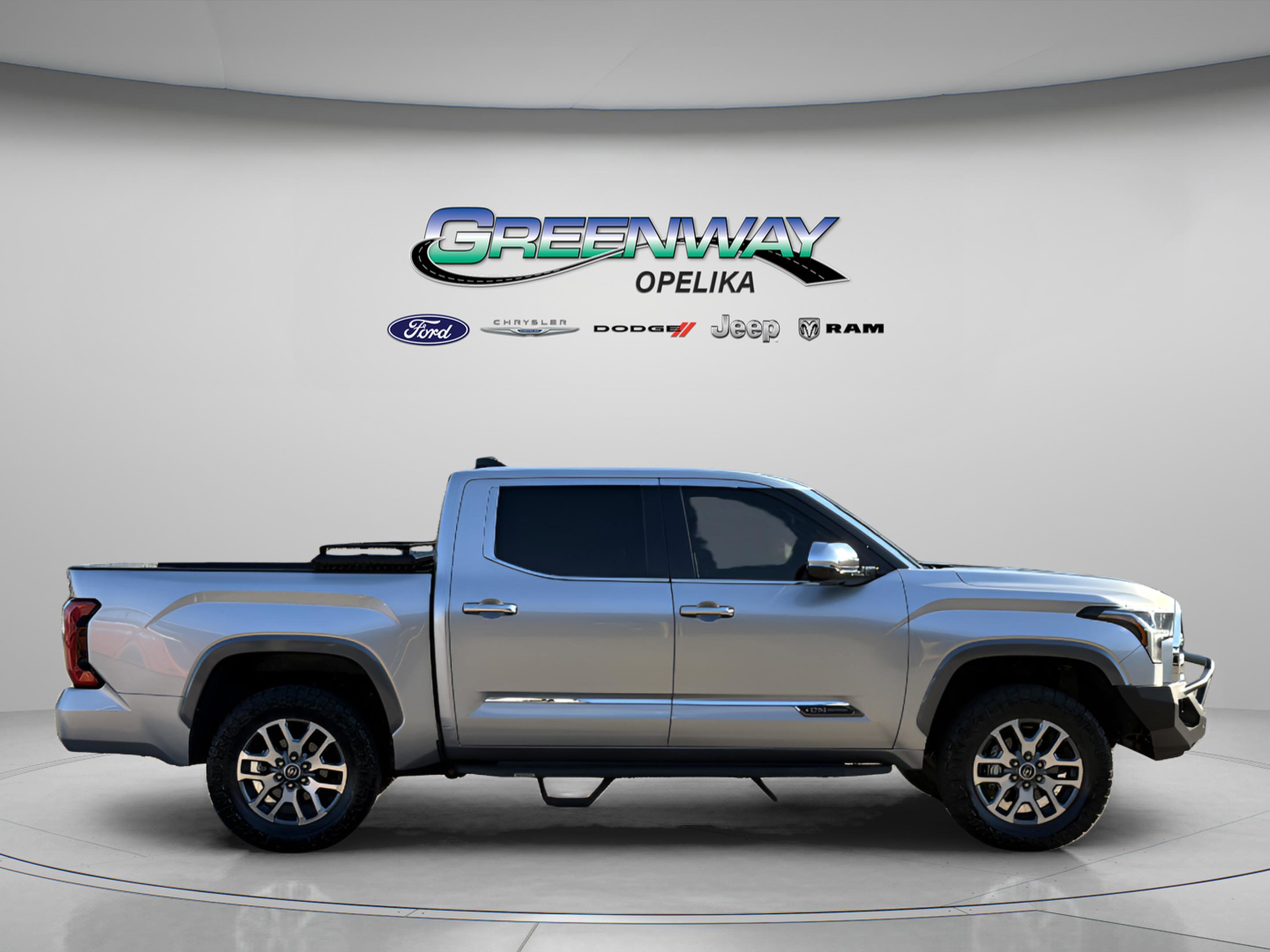 Used 2023 Toyota Tundra 1794 Edition image 9