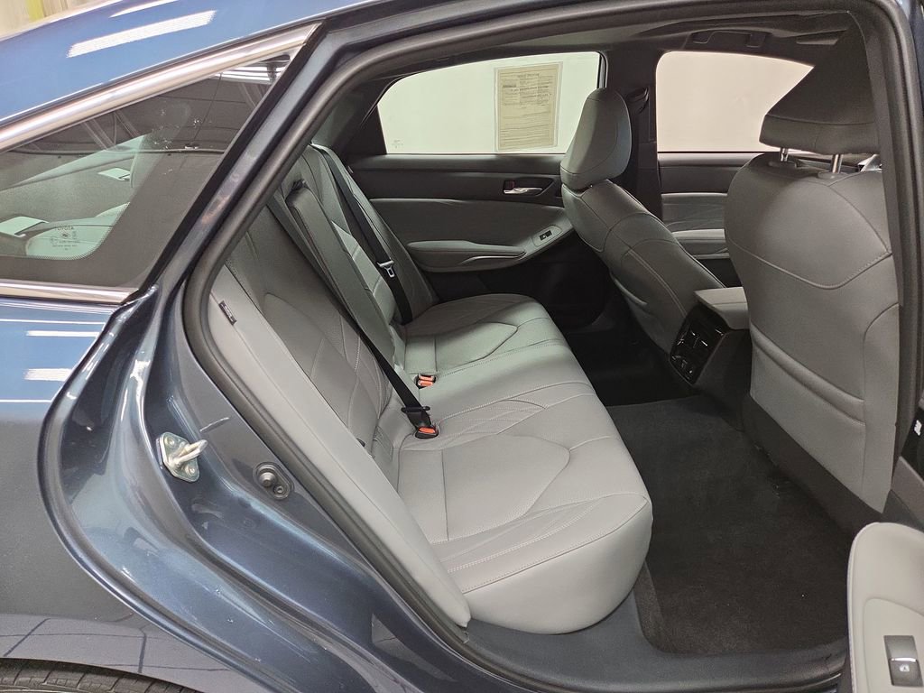 Used 2021 Toyota Avalon Limited w/ Advanced Safety Package AWD/4WD image 9