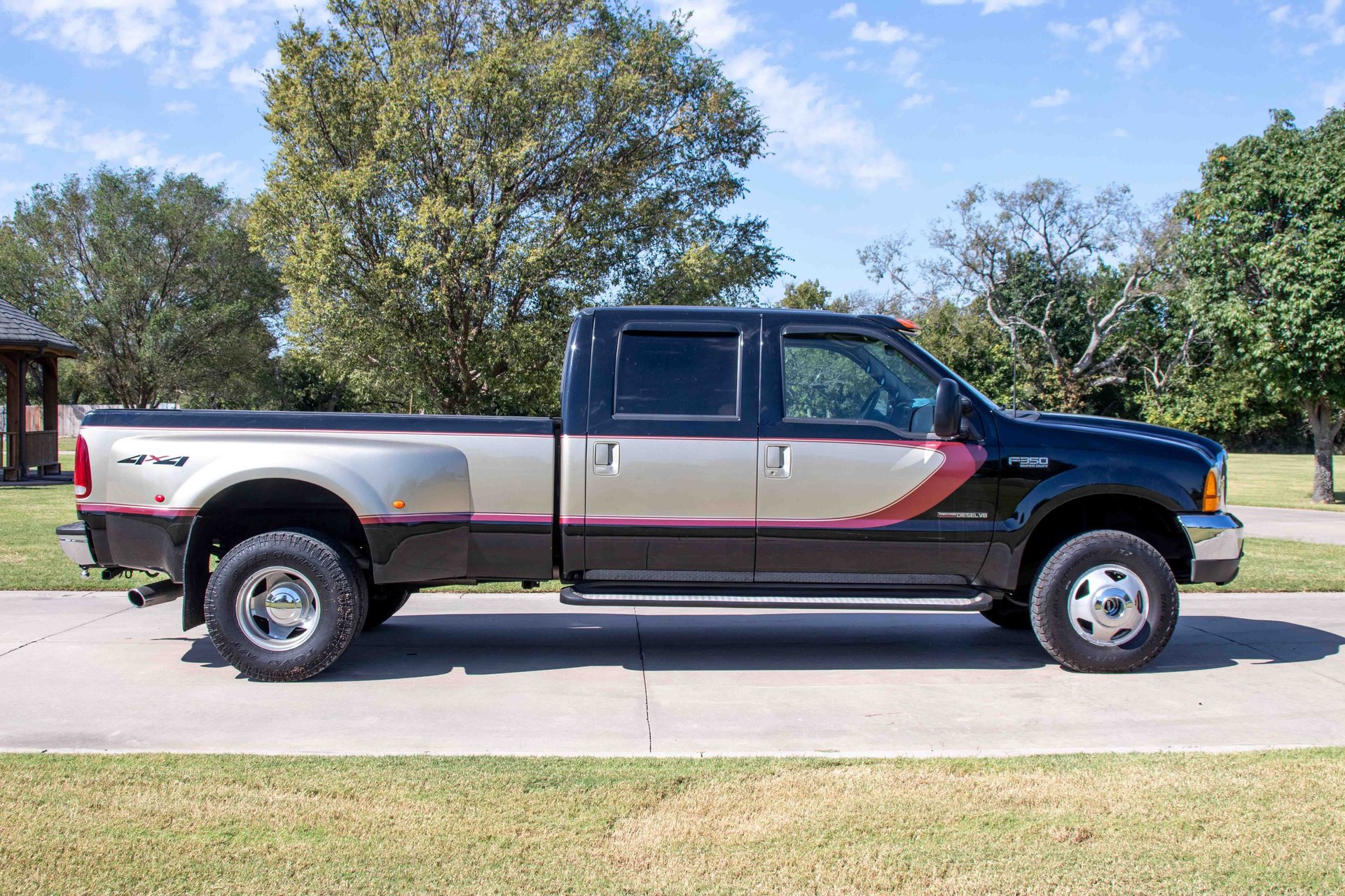 Used 2000 Ford F350 Lariat image 17