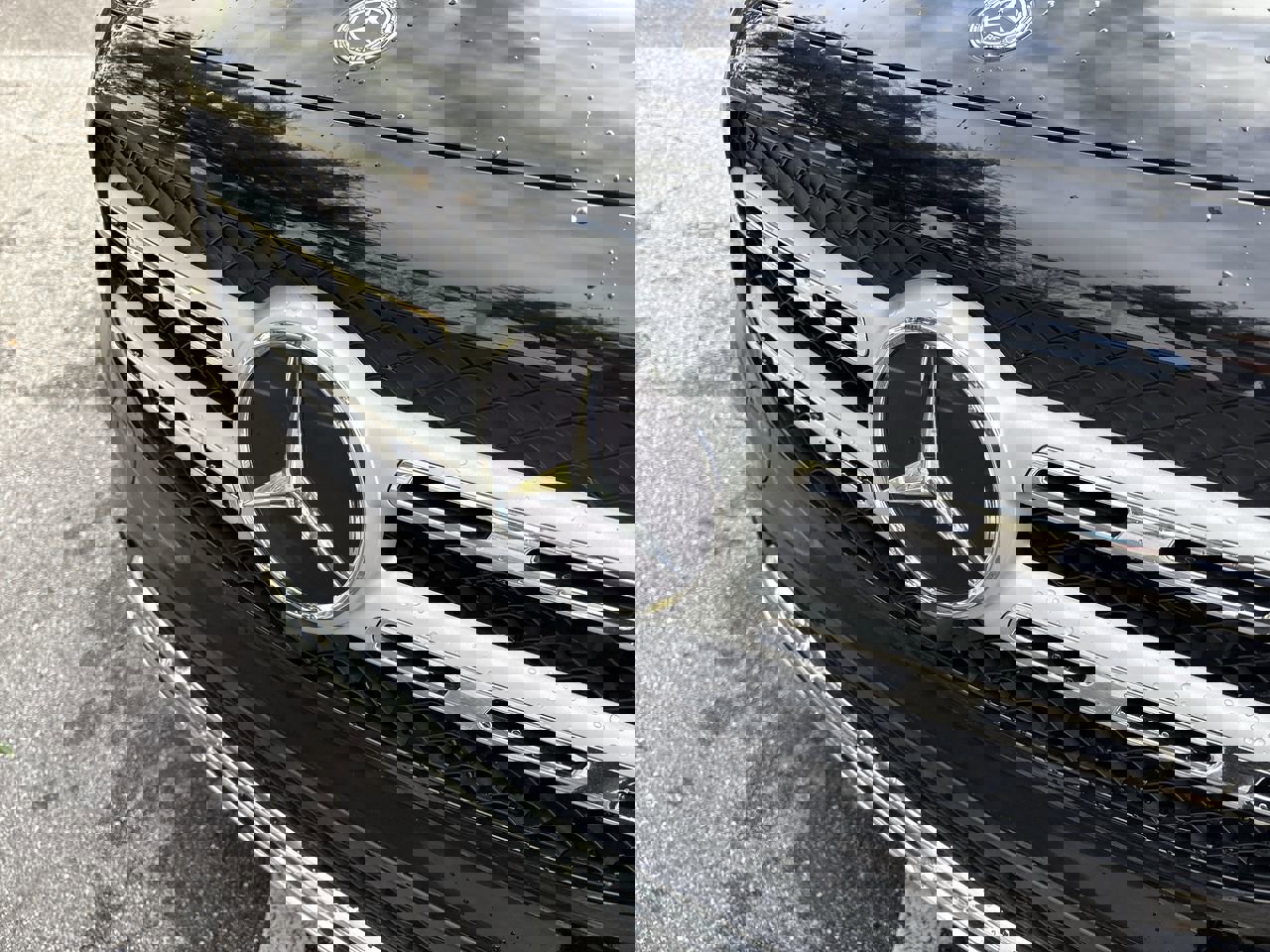 Used 2022 Mercedes-Benz GLB 250 image 23