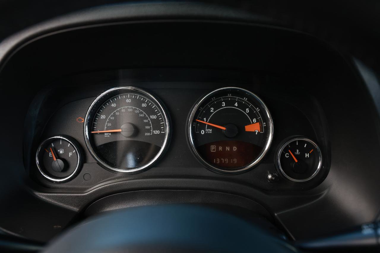 Used 2016 Jeep Compass Latitude image 27