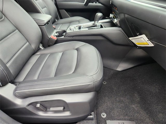 New 2025 MAZDA CX-5 AWD 2.5 S w/ Premium Plus Pkg image 17