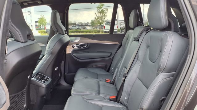Used 2023 Volvo XC90 B6 Ultimate w/ Lounge Package image 19