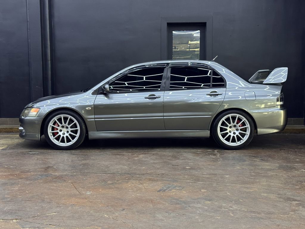 Used 2006 Mitsubishi Lancer Evolution MR AWD/4WD image 10
