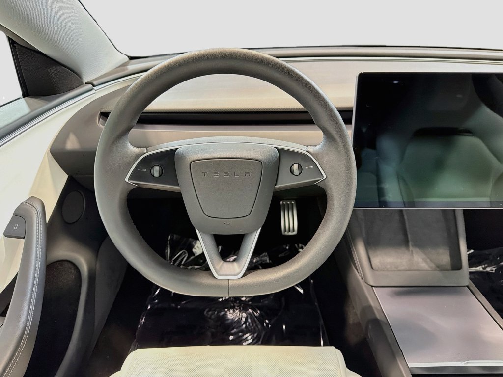 Used 2025 Tesla Model 3 Performance AWD/4WD image 22