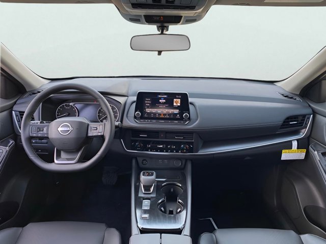 Certified 2025 Nissan Rogue SV w/ SV Premium Package image 15