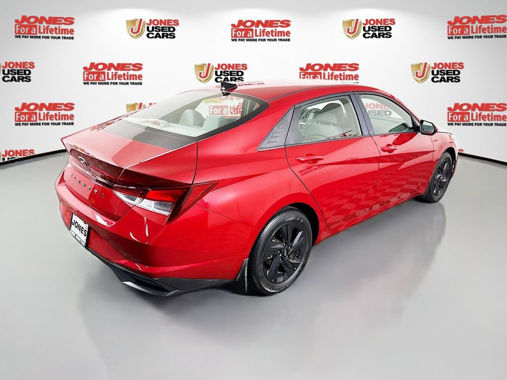 Certified 2022 Hyundai Elantra SEL w/ Cargo Package image 15