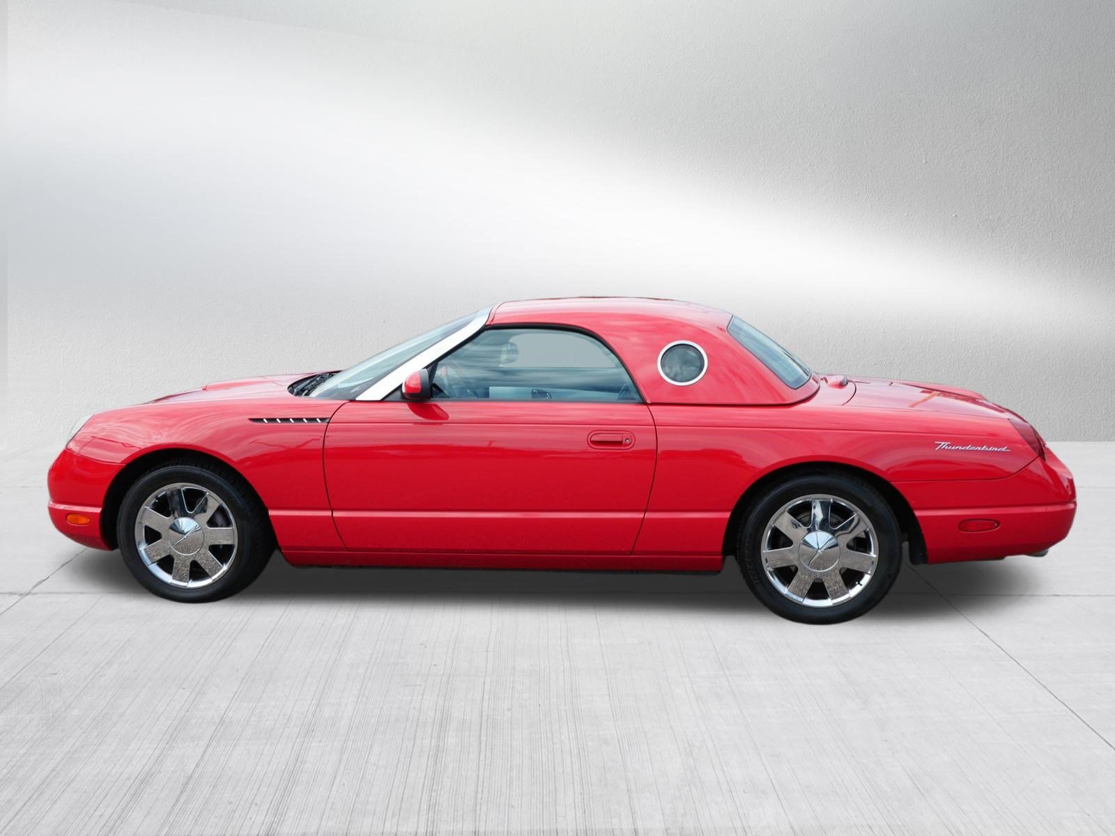 Used 2002 Ford Thunderbird RWD image 4