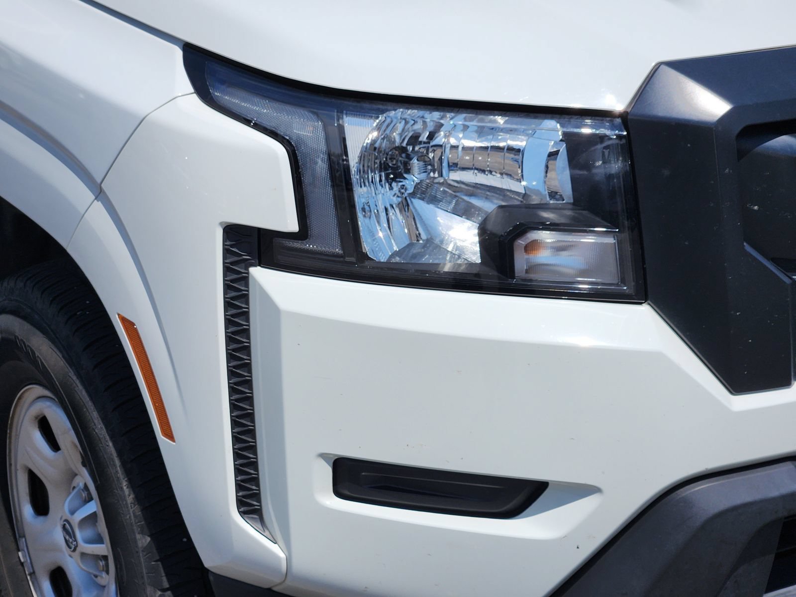 Used 2022 Nissan Frontier S RWD image 10