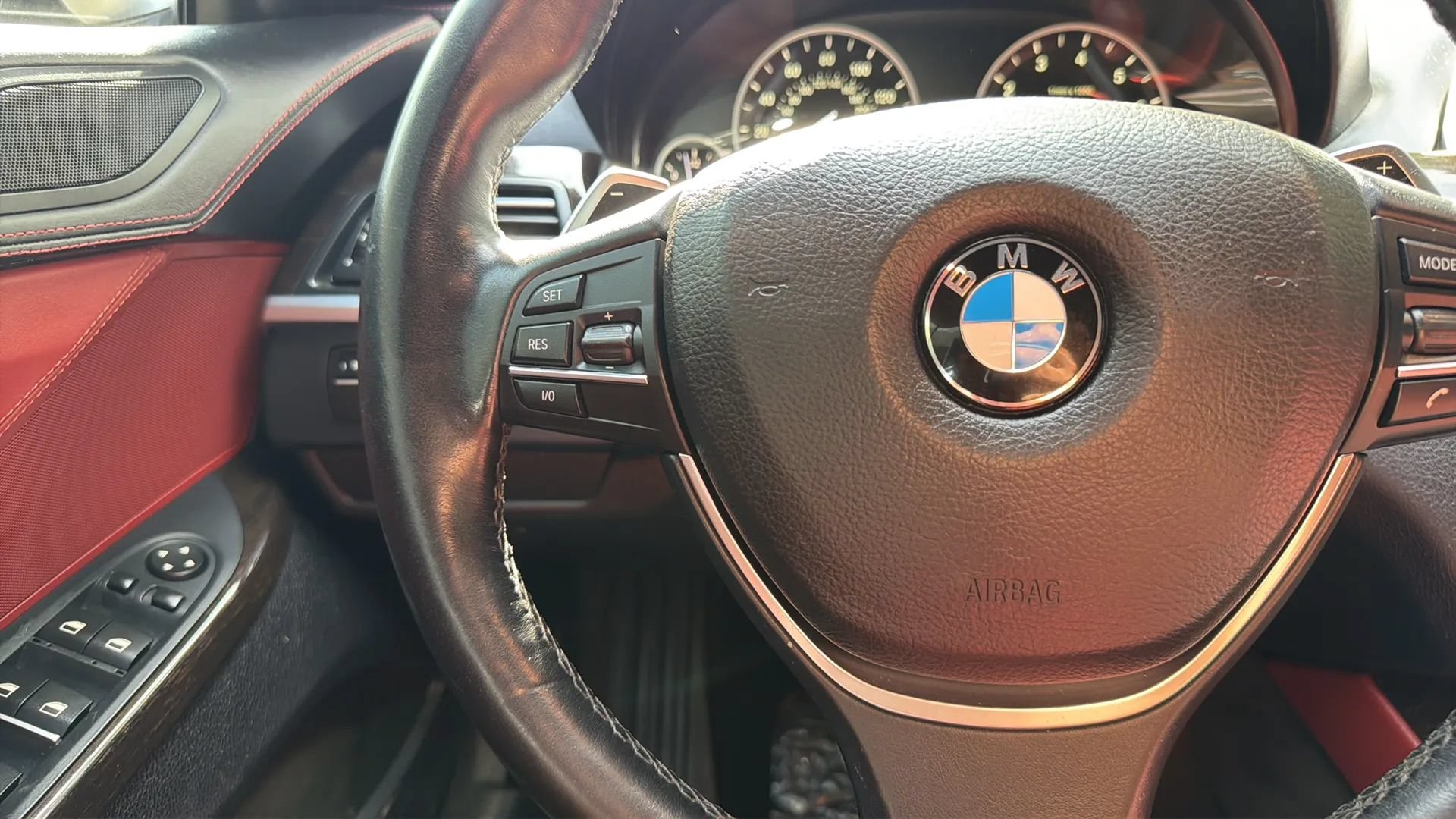 Used 2014 BMW 640i xDrive Convertible AWD/4WD image 27