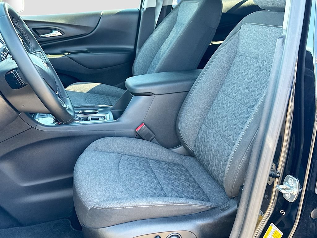 Used 2024 Chevrolet Equinox LT FWD image 20