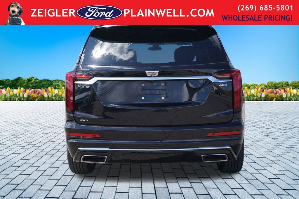 Used 2024 Cadillac XT6 Premium Luxury w/ LPO, Floor Liner Package AWD/4WD image 4
