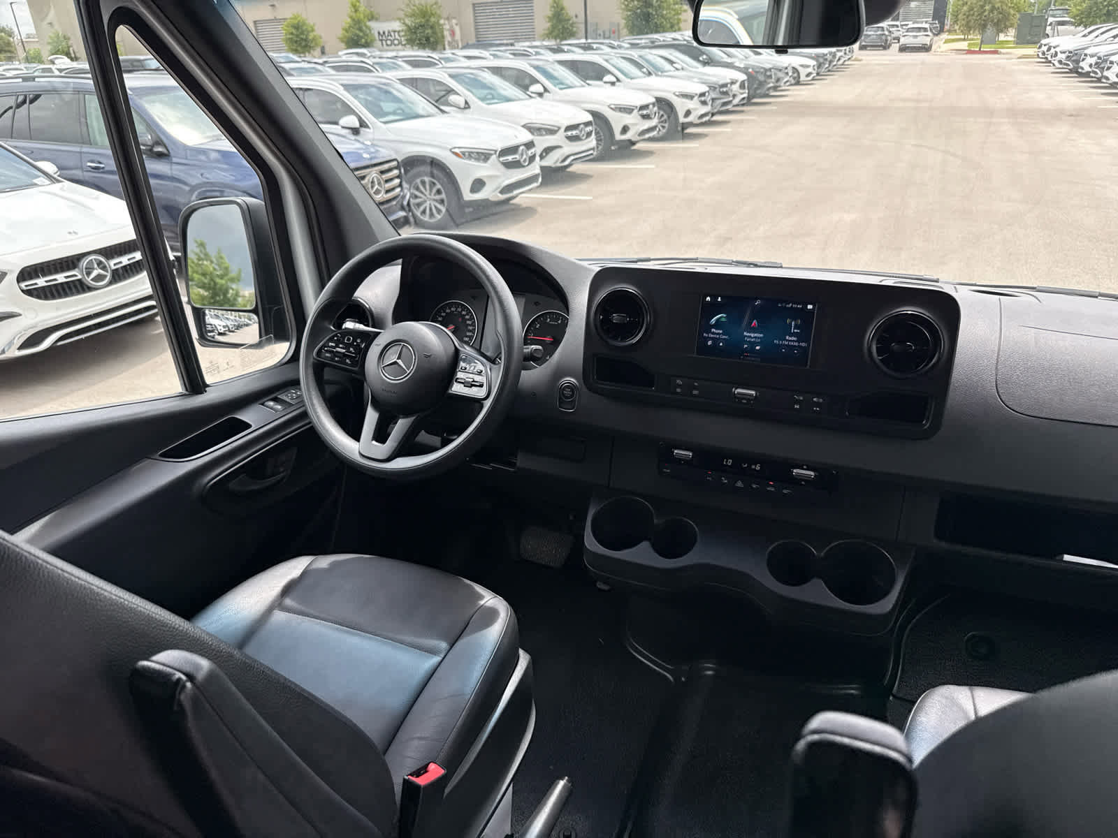Used 2023 Mercedes-Benz Sprinter 2500 image 21