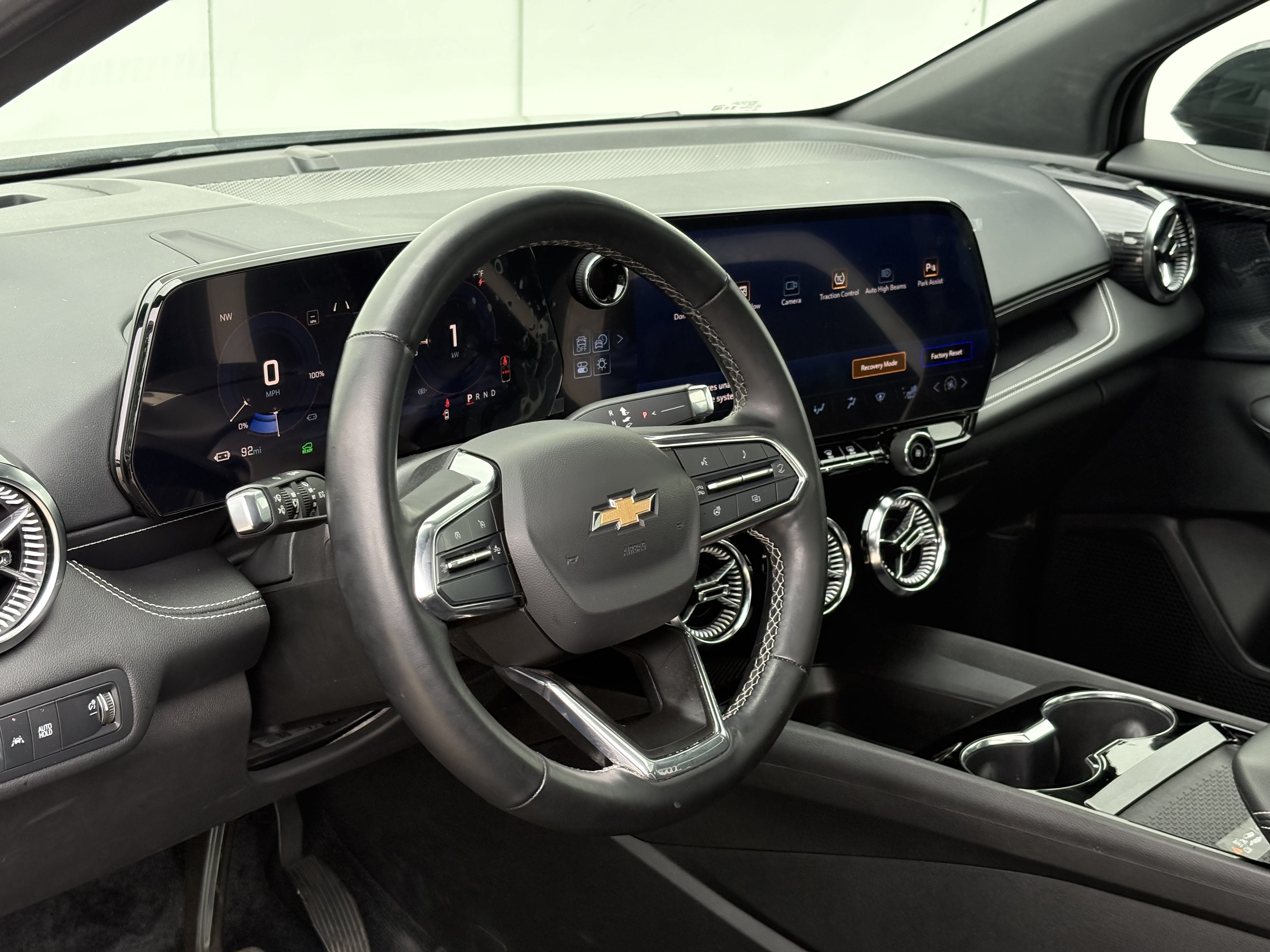 Used 2024 Chevrolet Blazer EV LT AWD/4WD image 15