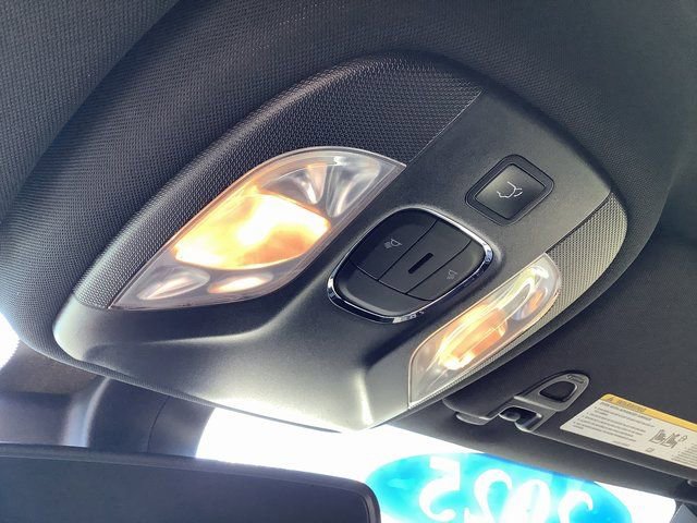 Used 2025 Jeep Compass Latitude w/ Convenience Group image 20