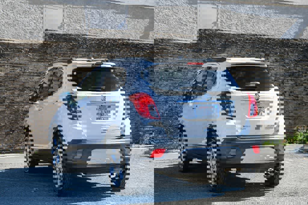 Used 2016 Buick Encore FWD image 8