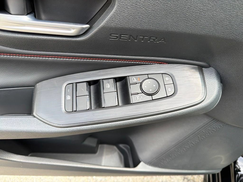 Used 2026 Nissan Sentra SR w/ Floor Mat Package FWD image 23