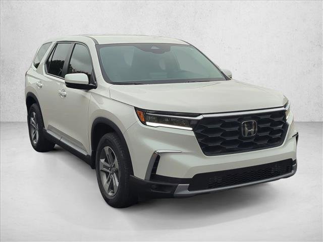 New 2025 Honda Pilot EX-L image 3