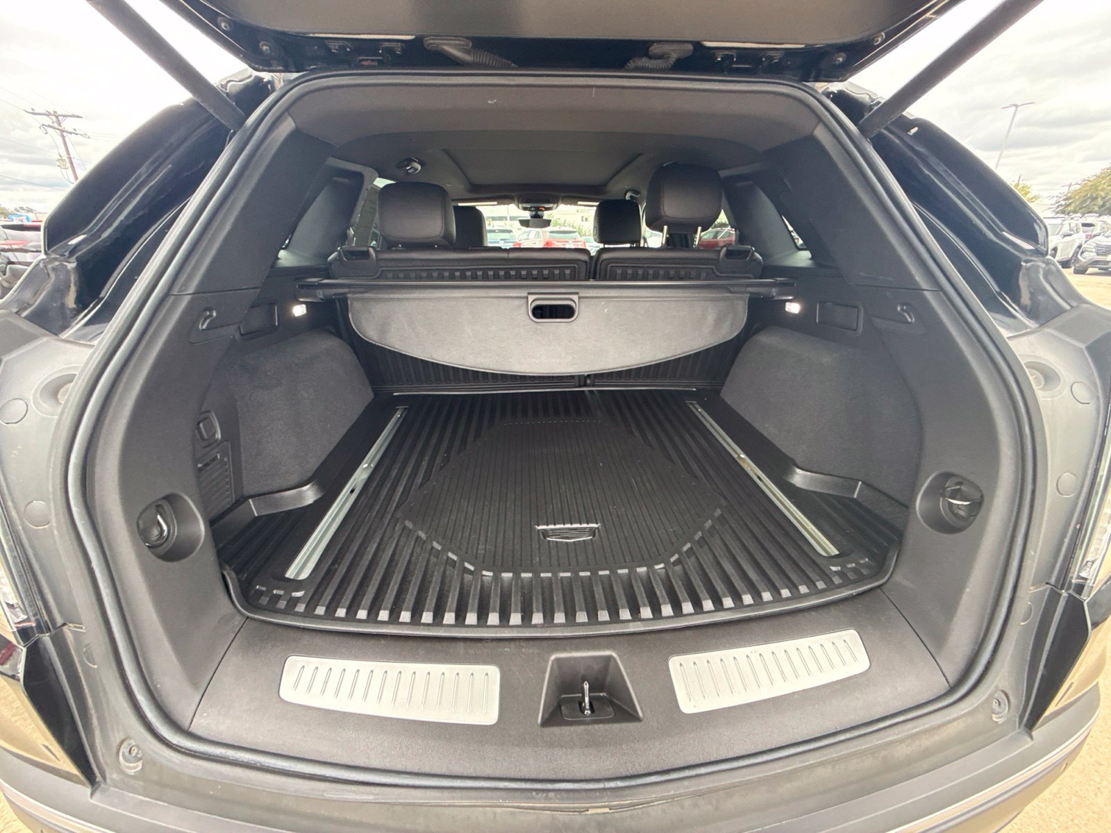 Used 2023 Cadillac XT5 Sportv w/ Technology Package AWD/4WD image 19