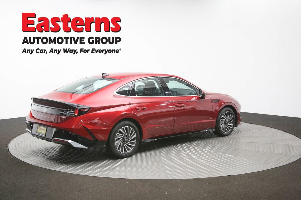 Used 2025 Hyundai Sonata SEL FWD image 41