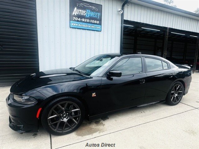 Used 2019 Dodge Charger Scat Pack w/ Plus Group RWD image 4