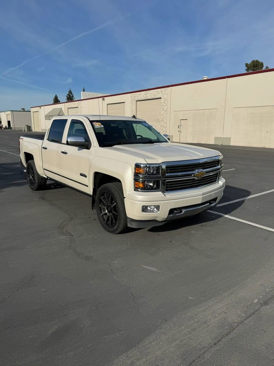 Used 2014 Chevrolet Silverado 1500 High Country image 1