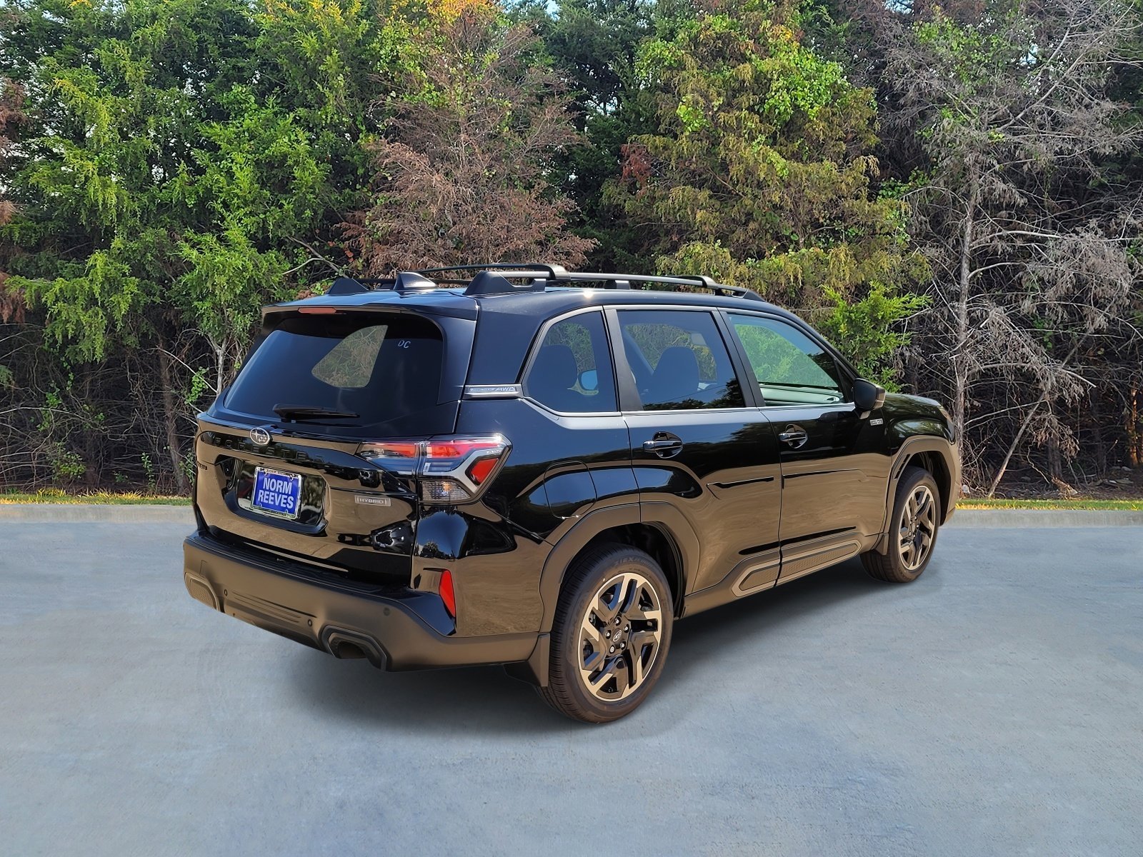 Used 2025 Subaru Forester Limited AWD/4WD image 16