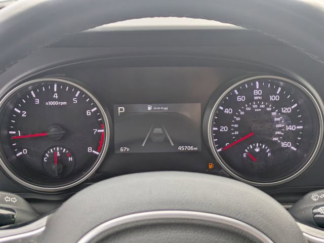 Used 2024 Kia Carnival LX FWD image 27