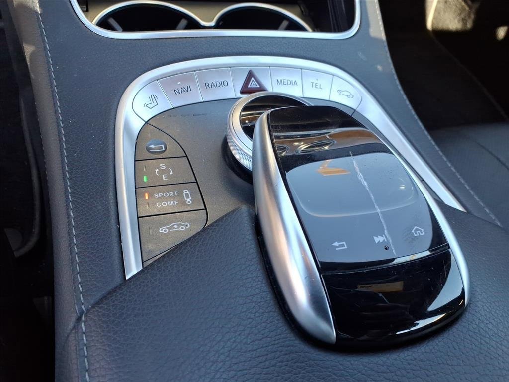 Used 2017 Mercedes-Benz S 550 Sedan image 25