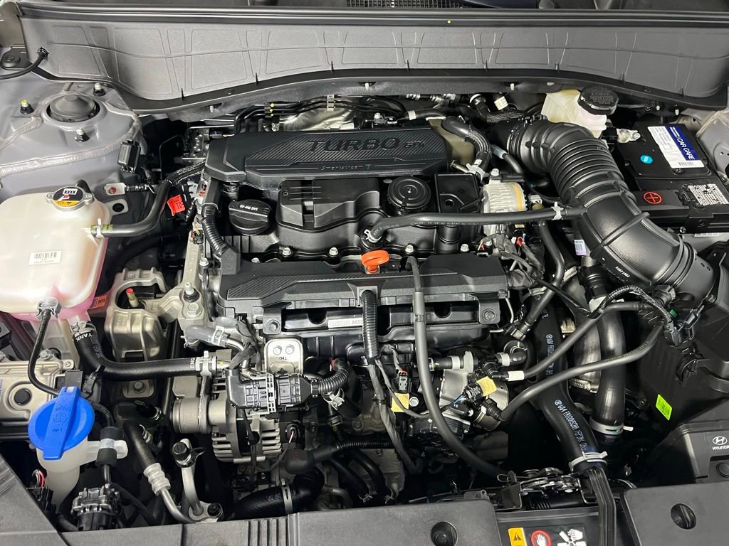 Used 2025 Hyundai Kona Limited image 37