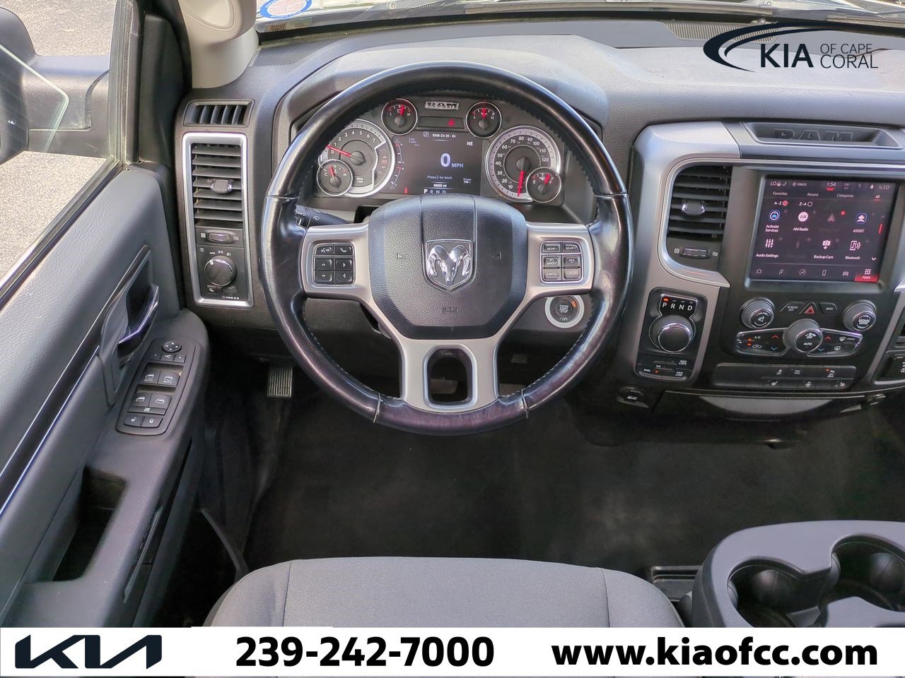 Used 2022 RAM 1500 Classic SLT w/ Electronics Convenience Group image 14