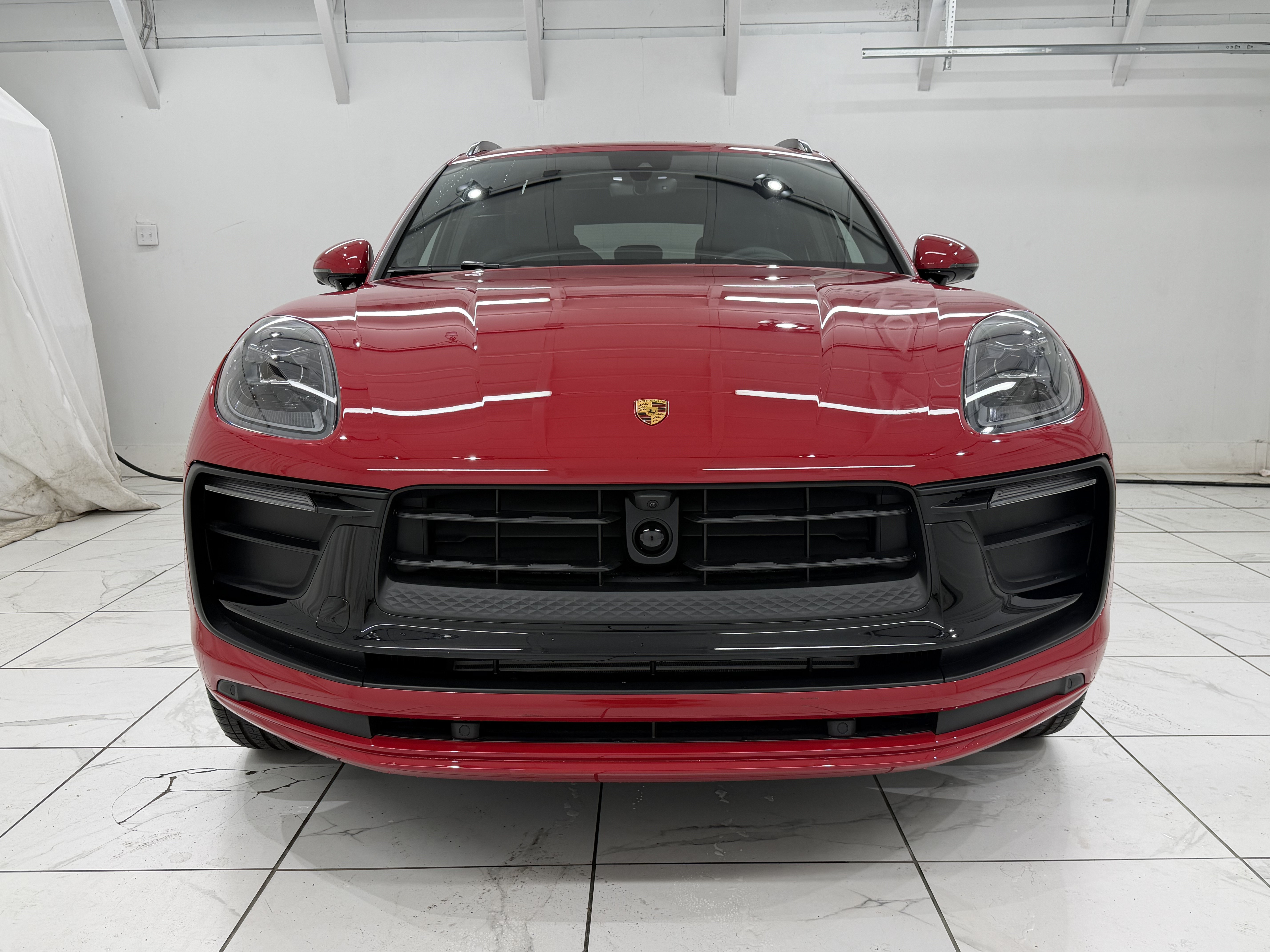 New 2026 Porsche Macan Turbo AWD/4WD image 9