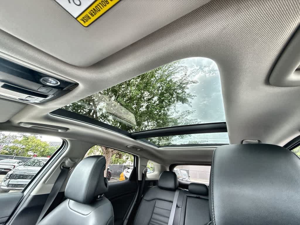 Certified 2024 Kia Sportage SX AWD/4WD image 17