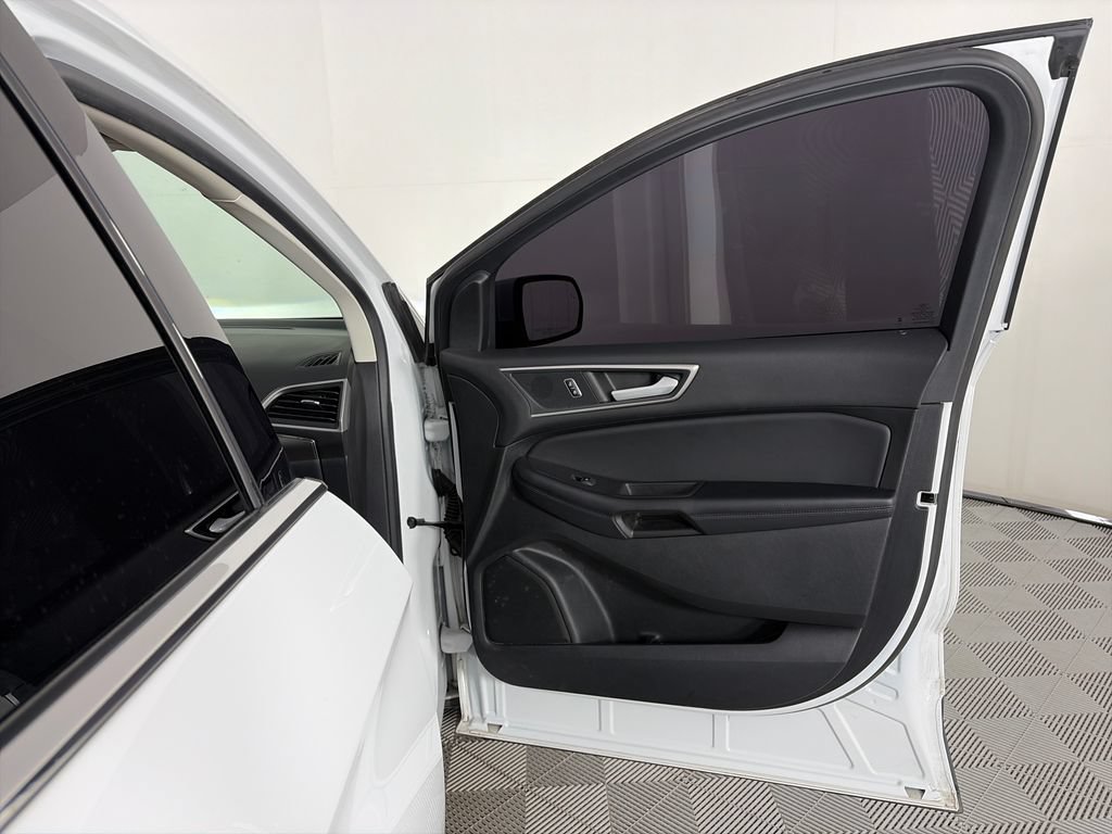 Used 2022 Ford Edge SEL w/ Convenience Package AWD/4WD image 30