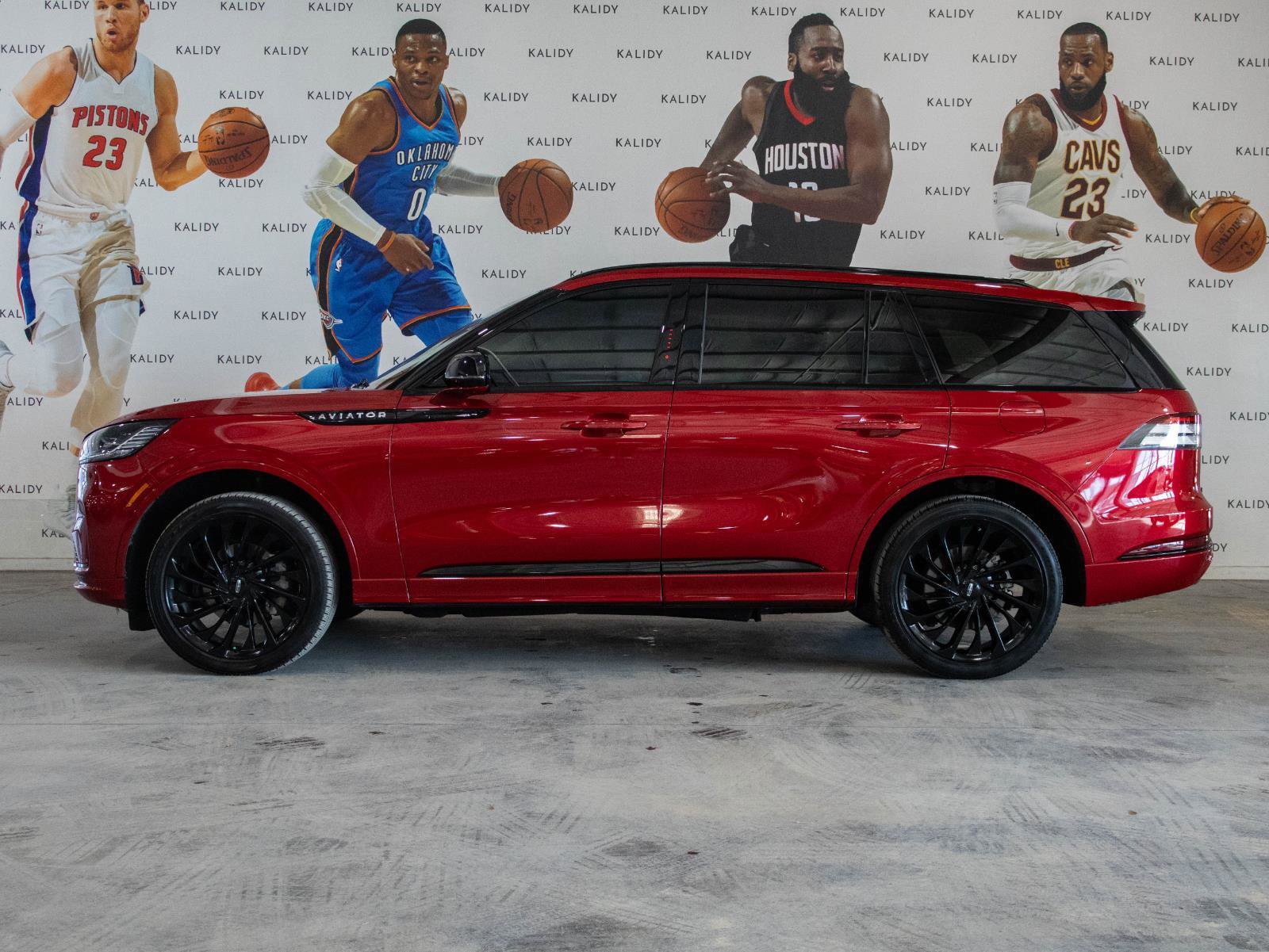 Used 2025 Lincoln Aviator Reserve w/ Equipment Group 201A image 18