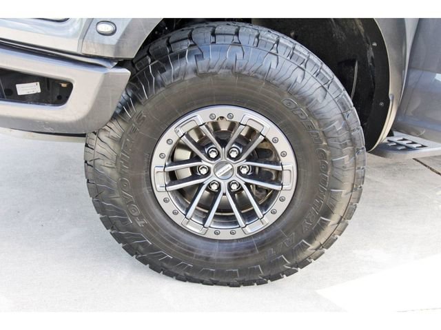 Certified 2020 Ford F150 Raptor w/ Equipment Group 802A Luxury image 29